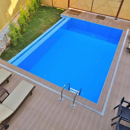 Charming With Private Pool In Villa Kaş