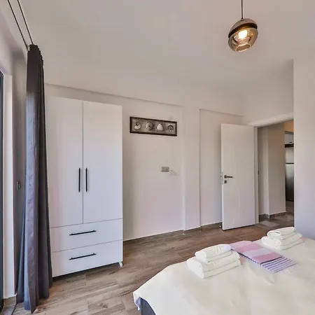 Charming With Private Pool In Villa *